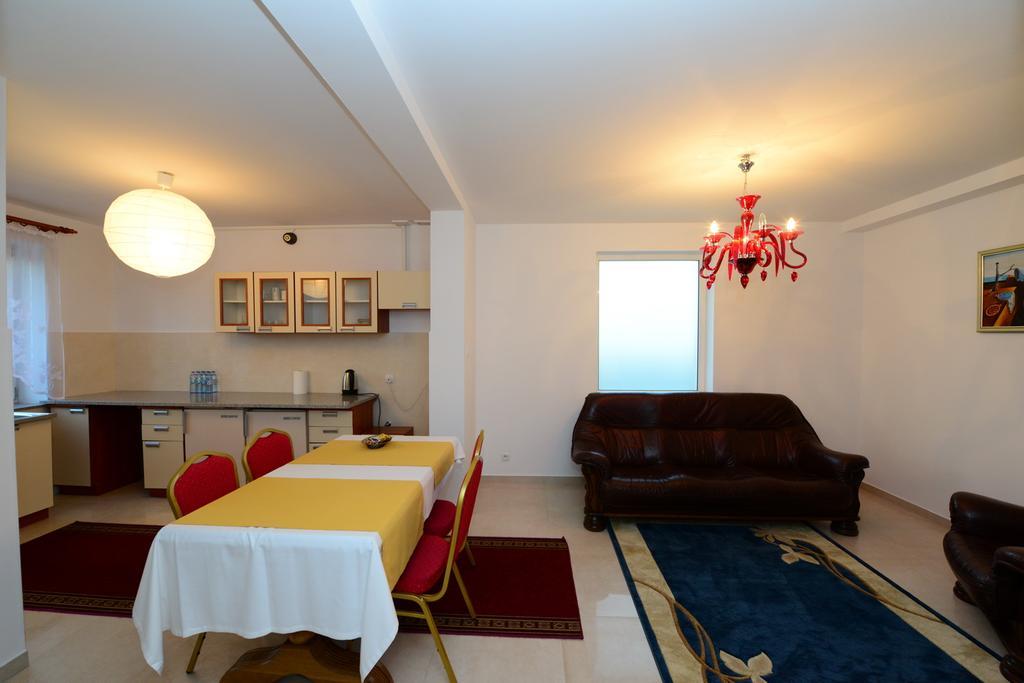 B&B Airport ModlinNowy Dwór Mazowiecki 部屋 写真
