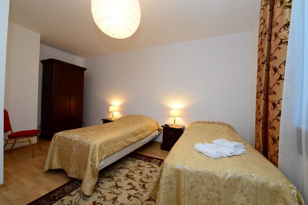 B&B Airport ModlinNowy Dwór Mazowiecki 部屋 写真